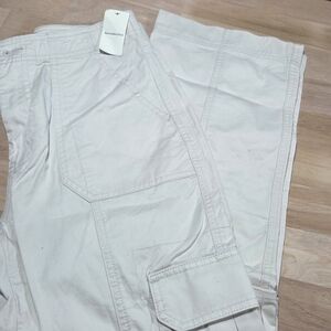 Abercrombie & Fitch Women's Cream Cargo Pants